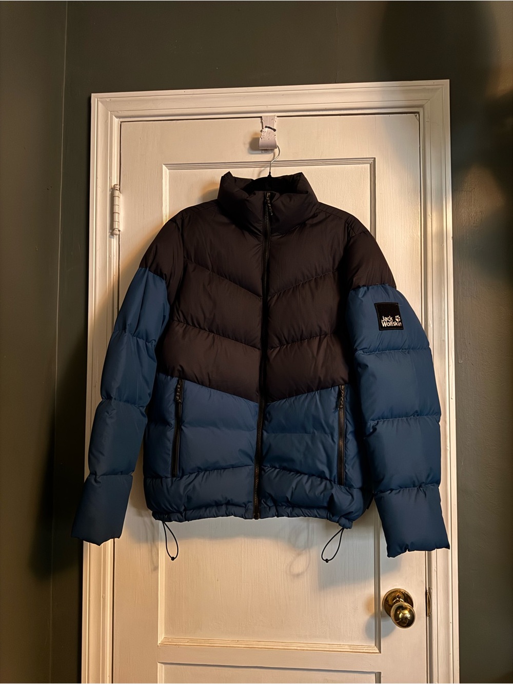 Jack Wolfskin Men’s Down Puffer Jacket - Black & Blue